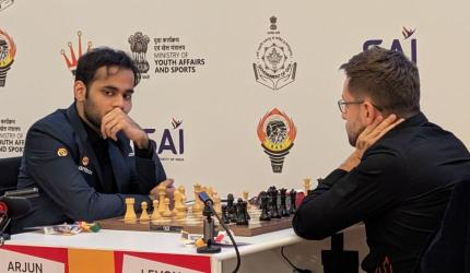 FIDE WC: Harikrishna, Erigaisi play out draws