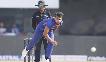 'I'm the only one who bowls at 150kph'