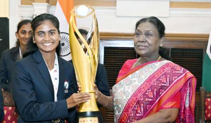 Prez Murmu Hosts World Champions At Rashtrapati Bhavan