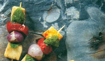 Recipe: Halloumi skewers with cherry tomatoes and onions