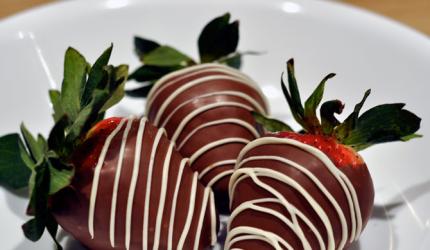 Strawberry love: 4 easy dessert recipes