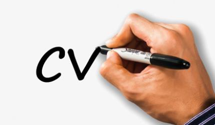 8 simple tips to write your first CV