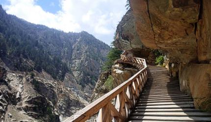 150-Yr-Old Himalayan Bridge At 11,000 Ft