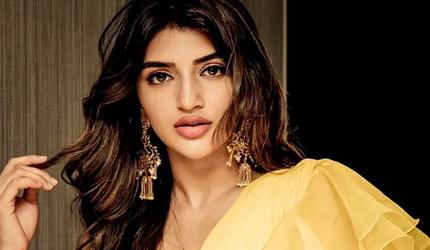 Is Butter Yellow The Colour Of The Season? 