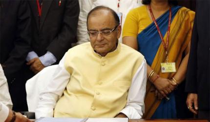 Jaitley likely to return from US by February 10