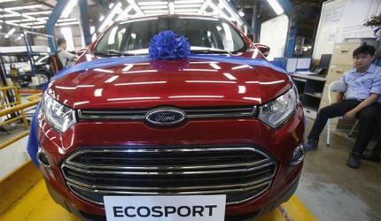 Ford puts exports from both its plants on fast track