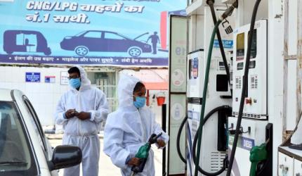 Petrol, diesel prices depend on govt, not crude rate!