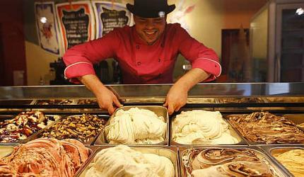 GST on ice cream parlours may lead to litigation