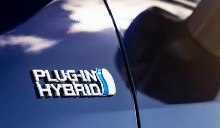 Are Plug-In Hybrid Cars The Future?