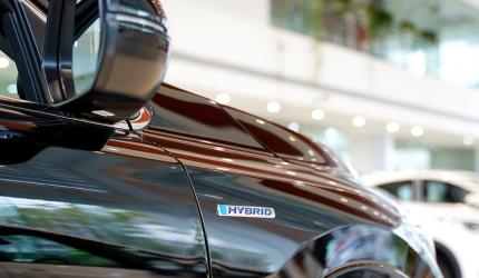 'Hybrid vehicles are an intermediate solution'