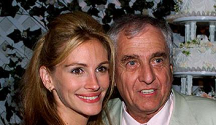 Pretty Woman director Garry Marshall dies at 81