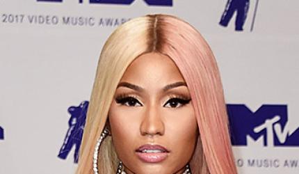 On the Red Carpet: Nicki Minaj, Katy Perry at the VMAs