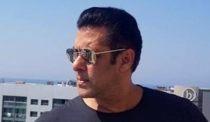 Watch Salman's unusual workout!