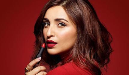 Videos: Watch Parineeti, Nushrat, Tiger sing!