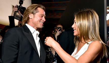 Brad Pitt-Jennifer share a moment at SAG awards