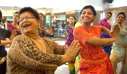 PIX: When Saroj Khan made Nandita Das dance