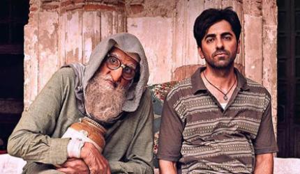 Video: Why is Amitabh arguing with Ayushmann?