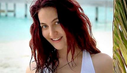 PIX: Elli AvrRam's HOT Maldives vacation