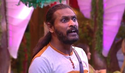 BB 15: Abhijeet-Tejasswi fight it out!