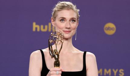 Elizabeth Debicki Gets Her First Emmy