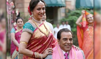Hema Malini's Touching Note To Dharmendra