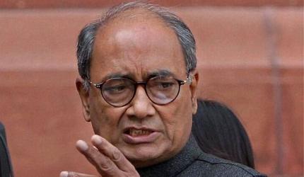 BJP buying MLAs with note ban cash: Digvijaya Singh