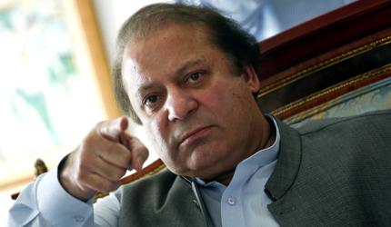 Sharif meets top Pak officials ahead of talks with Swaraj