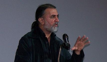 Tarun Tejpal offers to apologise to top Army officer