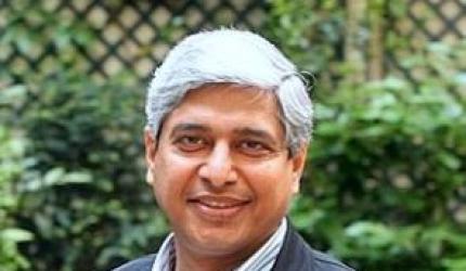 Slumdog novelist Vikas Swarup is new MEA spokesperson