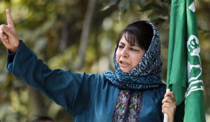 No ties with J-K if Art 370 revoked: Mehbooba to govt