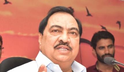 BJP drops Khadse, fields his daughter in Maha polls