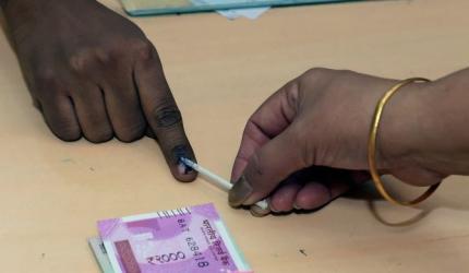 Exchanged old notes? Now, flash your inked finger