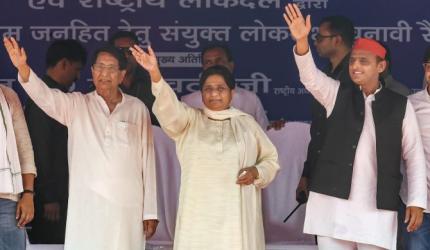 At joint rally, Maya trains guns at BJP, Cong equally