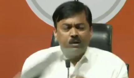 VIDEO: Man hurls shoe at BJP leaders during presser