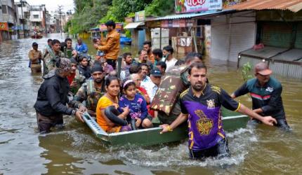 Floods pile on misery in Kerala, Maharashtra, K'taka