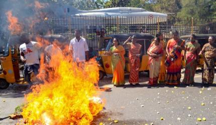 Kerala turns into war zone after women's entry into Sabarimala