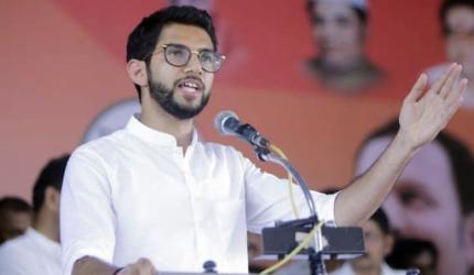 Aaditya gets 'Munnabhai's' backing in polls