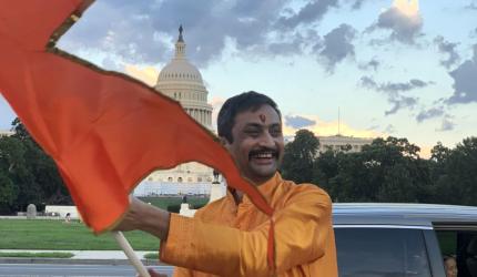 US poll: '2 mn Hindus key voting bloc in swing states'