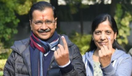 AAP victory is Kejriwal's gift to wife on birthday