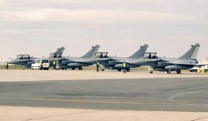 4 more Rafale aircraft arrive from France