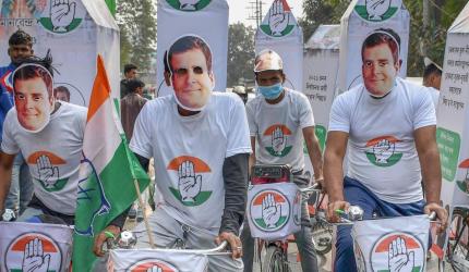 Cong to fight Assam polls in alliance with 5 parties