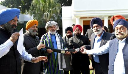 India is your home: Modi to Af Sikh-Hindu delegation