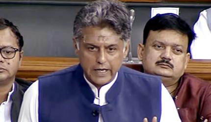 AAP invited me, my party didn't: Cong's Manish Tewari