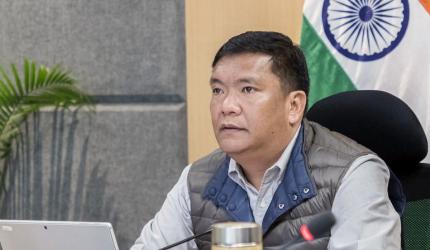 Arunachal building power projects along China border