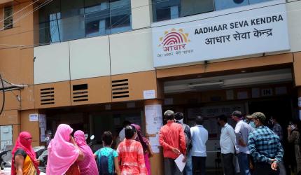 Aadhaar-property link: HC seeks Centre's reply