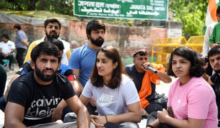 Protesting wrestlers join Asian Games trials