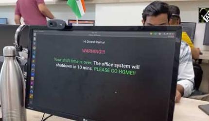 'PLEASE GO HOME!!' Says Office Computer