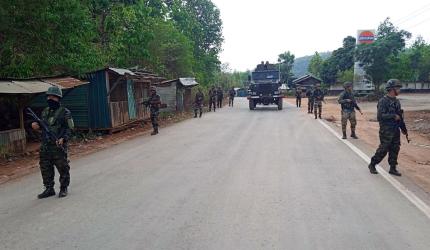 Manipur militants gun down 2 policemen, fire RPGs