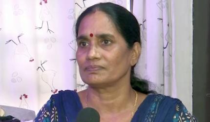 Mamata is trying to...: Nirbhaya's mom on WB murder