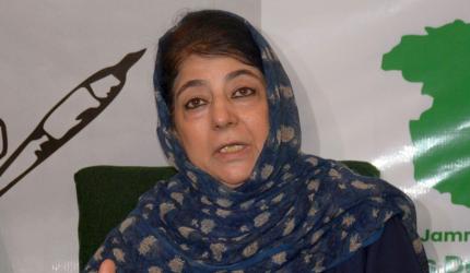 No difference between India and B'desh if...: Mehbooba